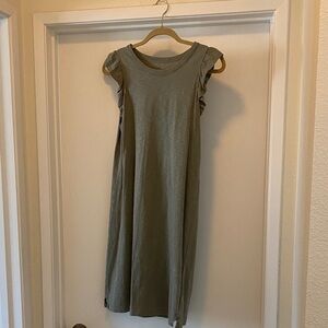 Universal Thread Sage Green Ruffle Sleeve Dress